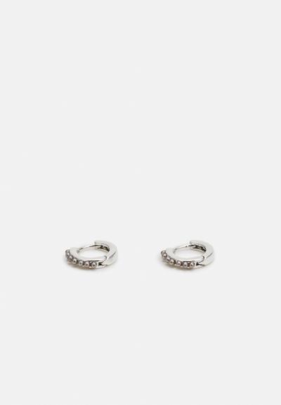 Boucles d'oreilles - argenté