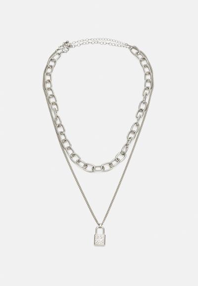 Collier - argenté